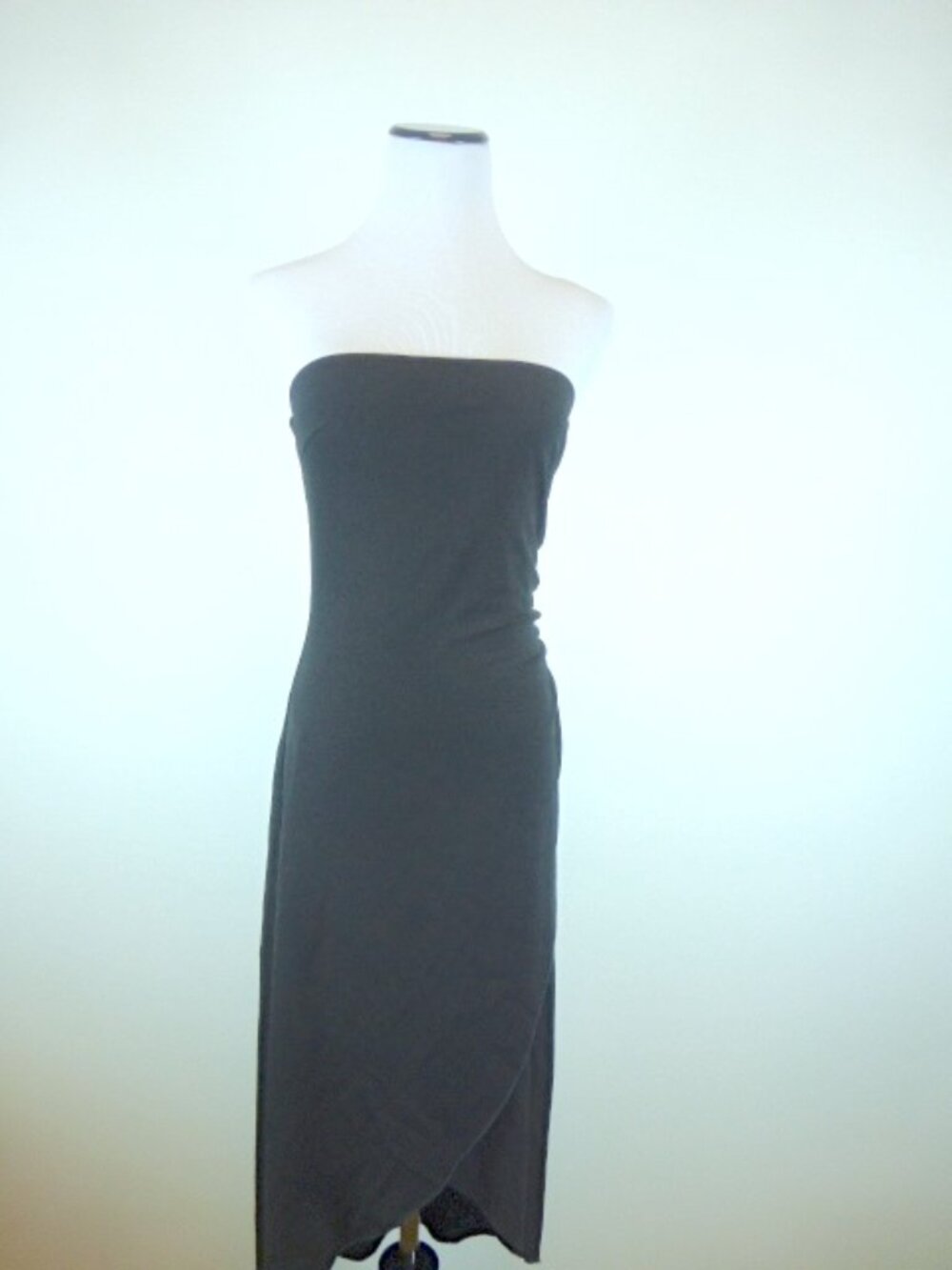 BEBE LITTLE BLACK DRESS stretch strapless S